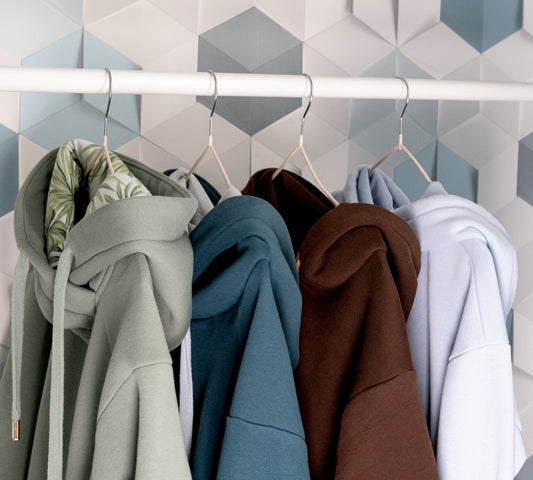 7 Ways to DIY a Fleece Sweatshirt Into a Brand-New Basic - Clothing Shop Online