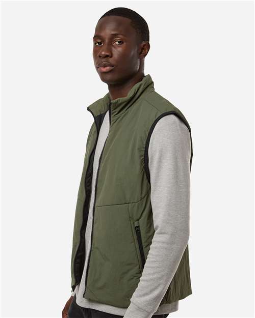 Men's Commuter Tech Vest - OnModelSide - B00052673 - Grape Leaf