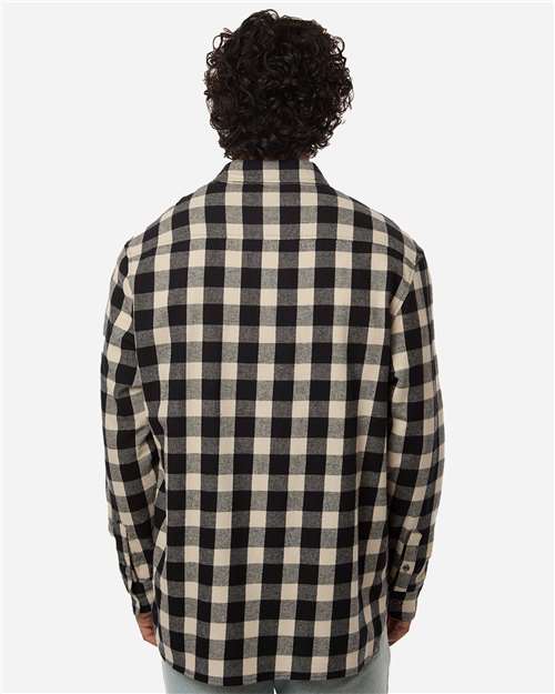 Men's Flannel Button Down Shirt - OnModelBack - B22803103 - Black/ Ecru Buffalo Plaid