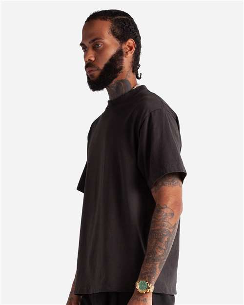 Unisex Max Heavyweight Cropped T-Shirt - OnModelSide - B009C2103 - Off Black