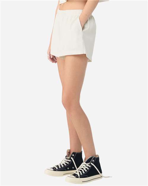 Women's Garment-Dyed Shorts - OnModelSide - B09106003 - Vintage White
