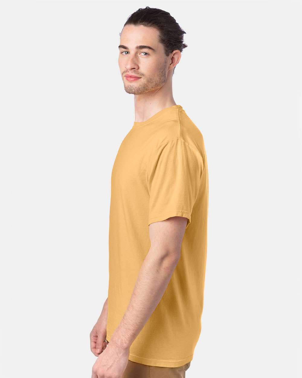 Men's Garment-Dyed T-Shirt - OnModelSide - B35100063 - Artisan Gold