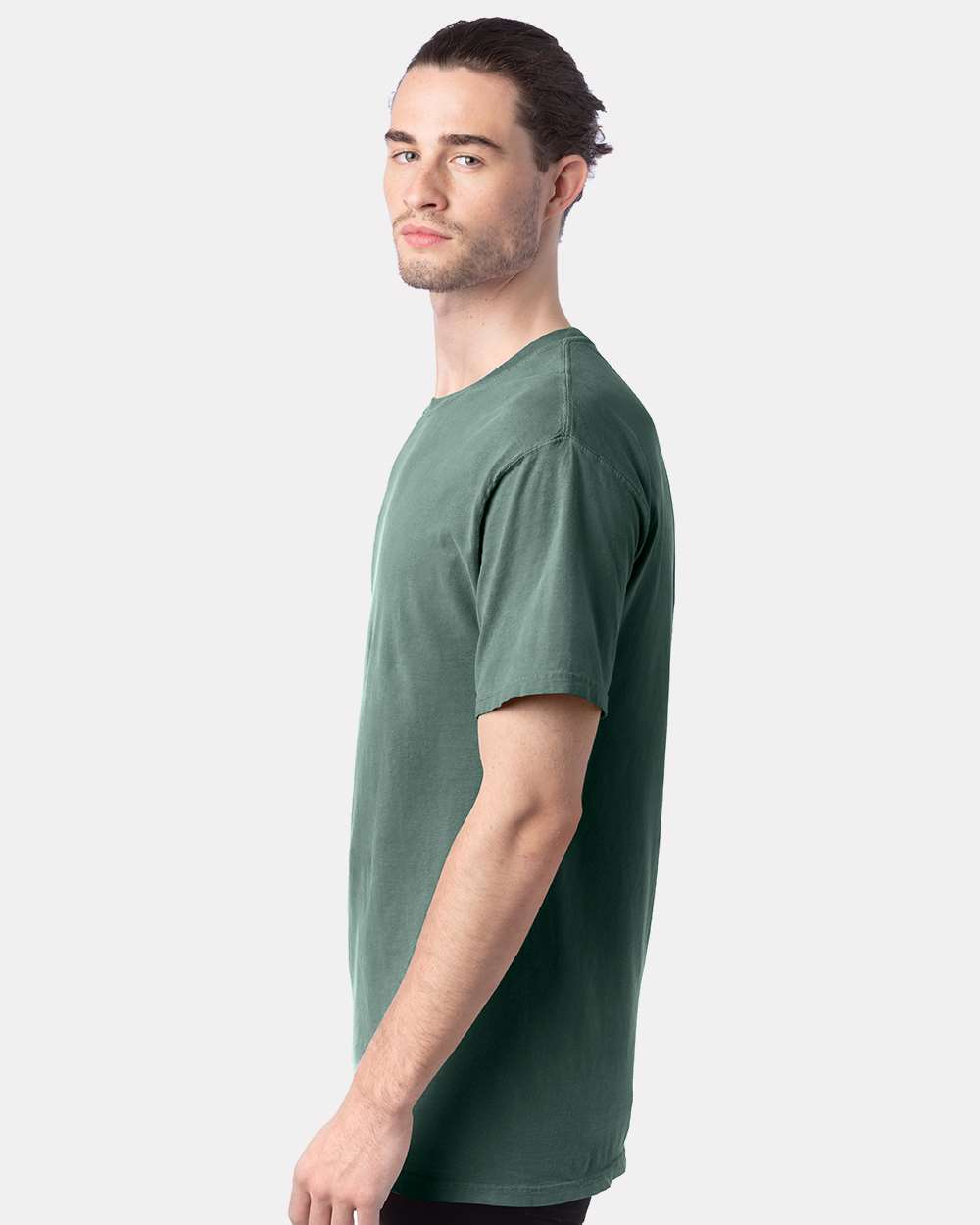 Men's Garment-Dyed T-Shirt - OnModelSide - B35100543 - Cypress Green