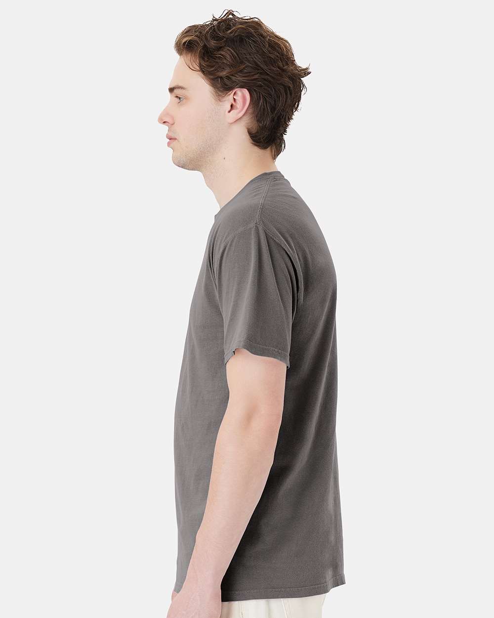 Unisex Garment-Dyed Pocket T-Shirt - OnModelSide - B35200133 - Concrete Grey