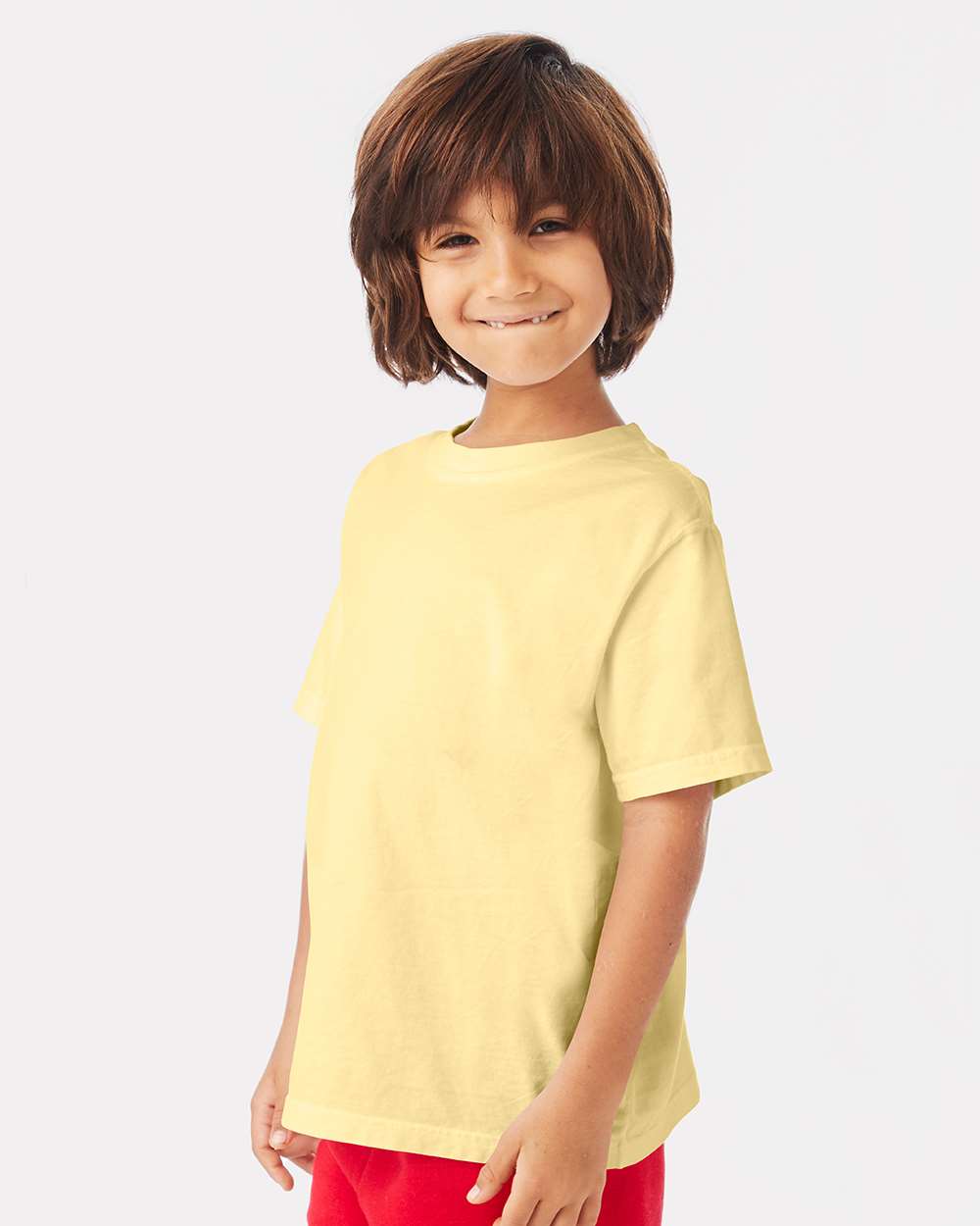 Youth Garment-Dyed T-Shirt - OnModelSide - B36900402 - Summer Squash Yellow
