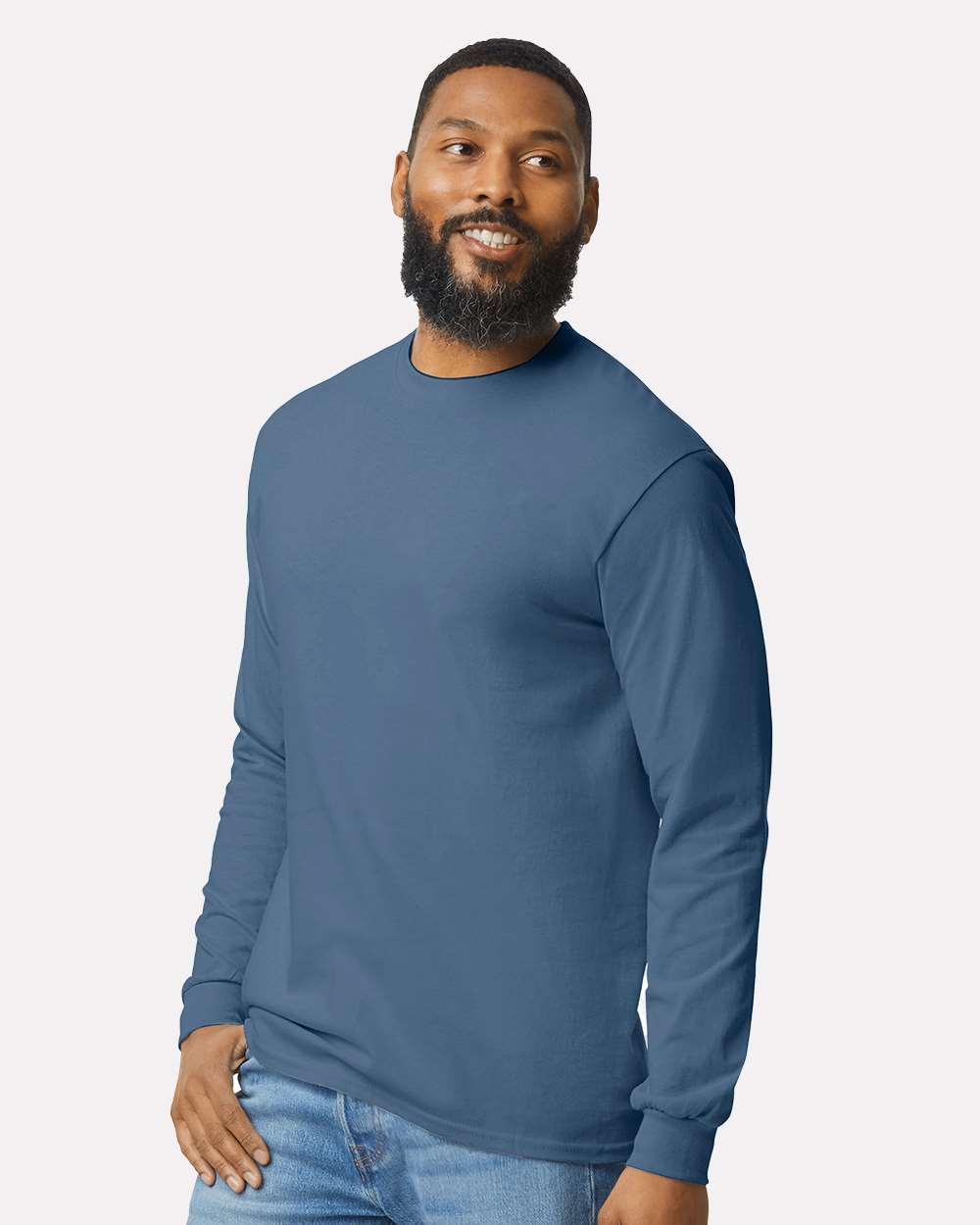 Men's Heavy Cotton™ Long Sleeve T-Shirt - OnModelSide - B04060223 - Indigo Blue