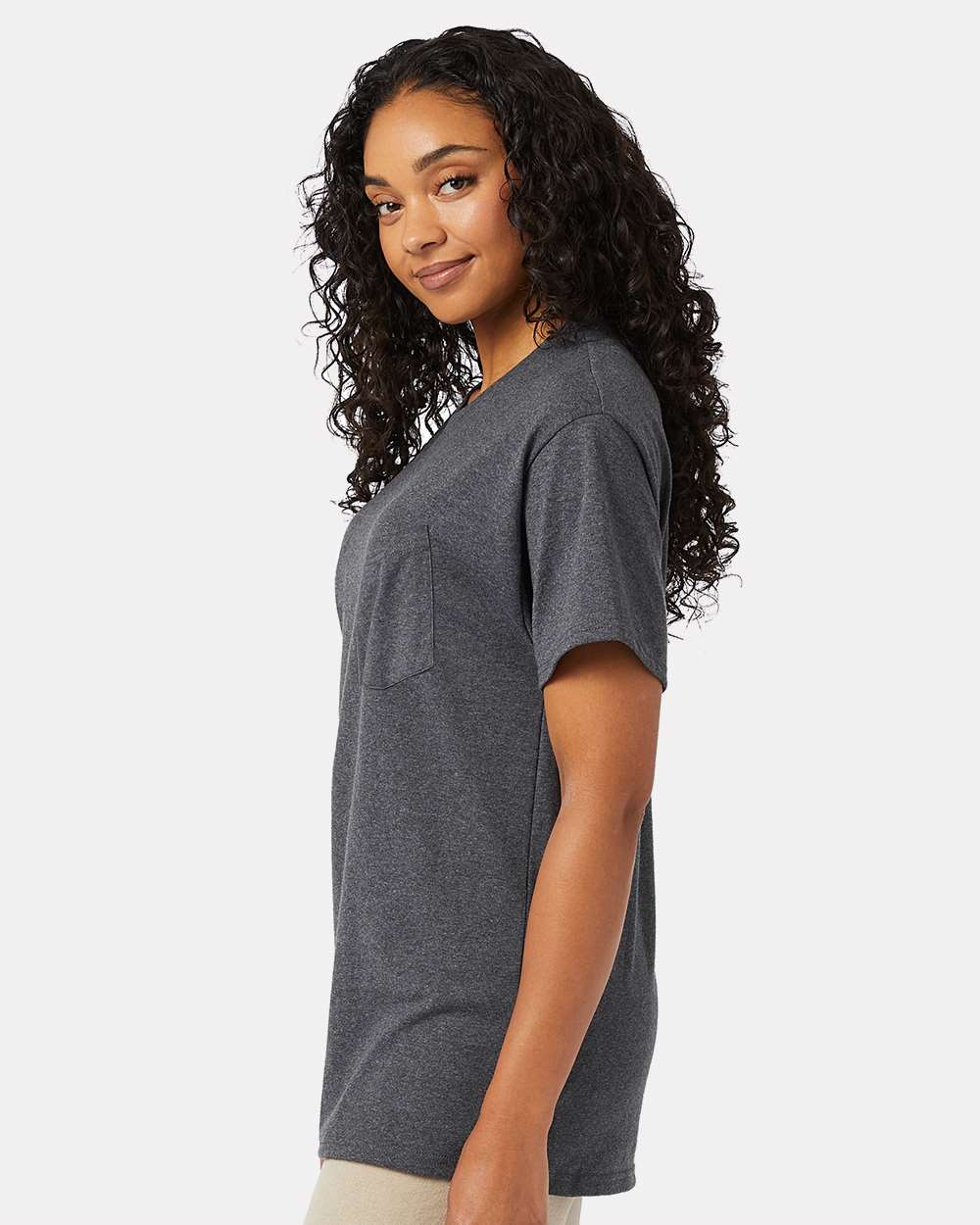 Essential-T Pocket T-Shirt - OnModelSide - B11600093 - Charcoal Heather