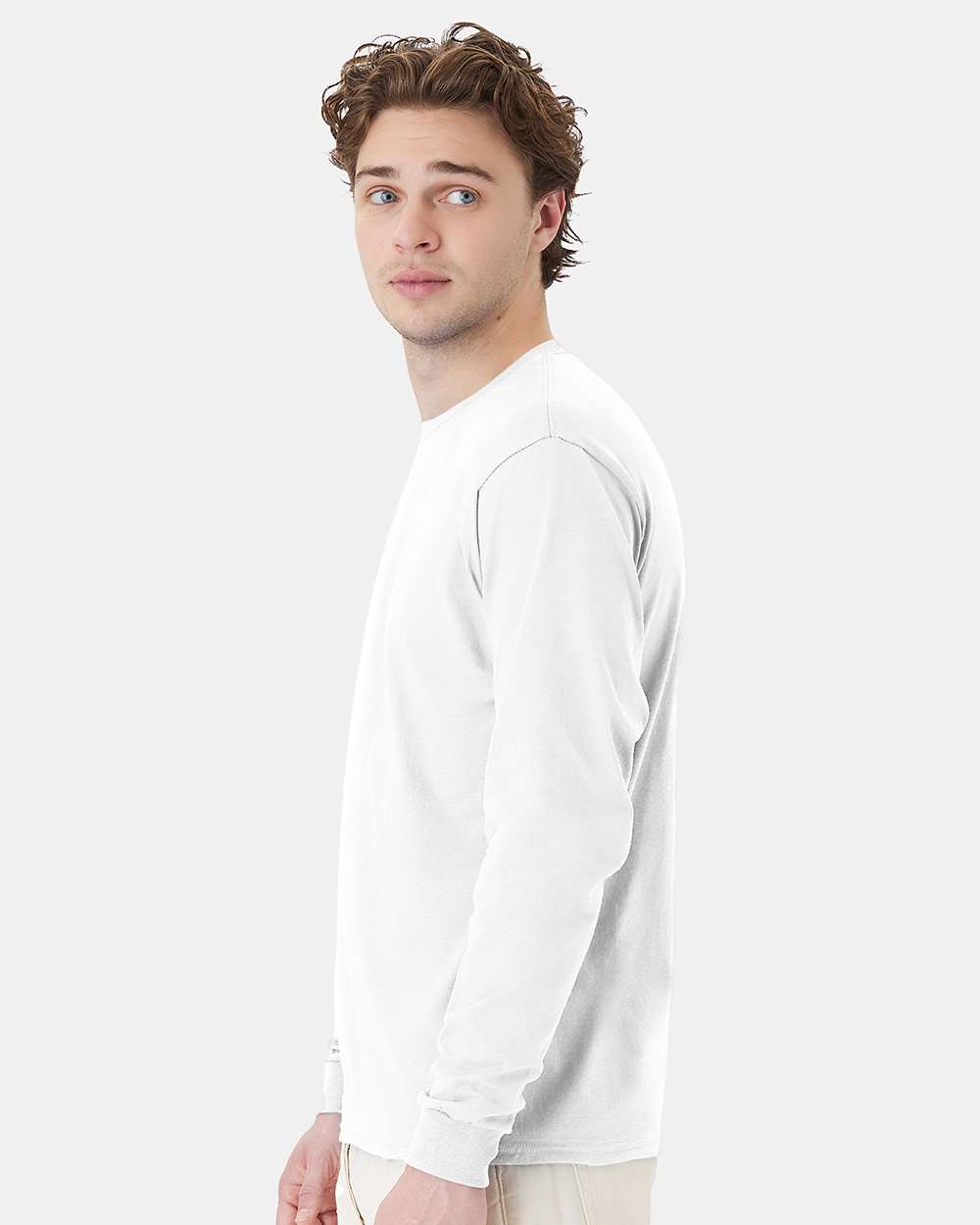 Essential-T Long Sleeve T-Shirt - OnModelSide - B04000003 - White