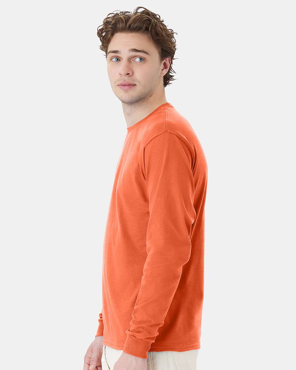 Essential-T Long Sleeve T-Shirt - OnModelSide - B04000323 - Texas Orange