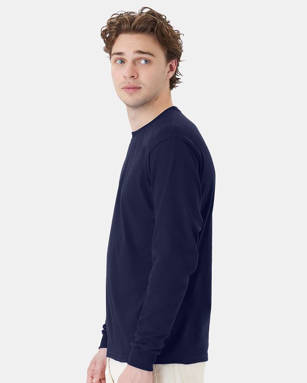 Essential-T Long Sleeve T-Shirt - OnModelSide - B04000653 - Navy