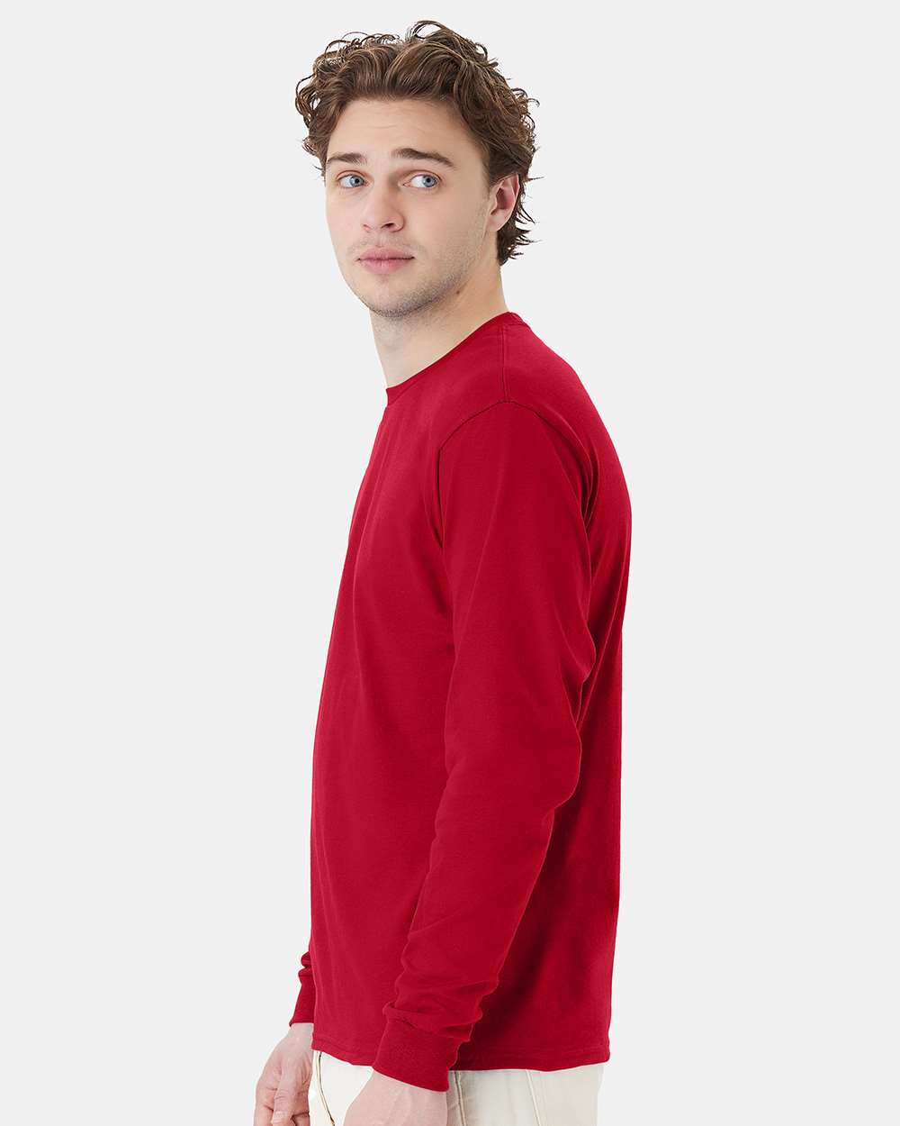 Essential-T Long Sleeve T-Shirt - OnModelSide - B04000703 - Deep Red