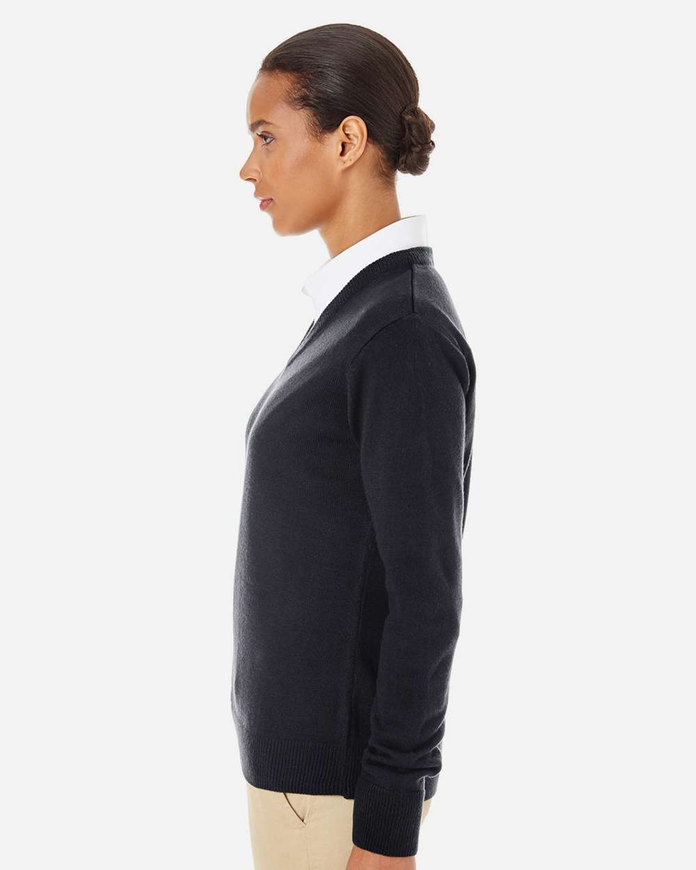 Women's Pilbloc V-Neck Sweater - OnModelSide - B232B9502 - Black
