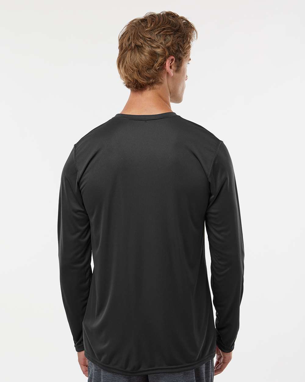 Men's Momentum Long Sleeve T-Shirt - OnModelBack - B11664503 - Black