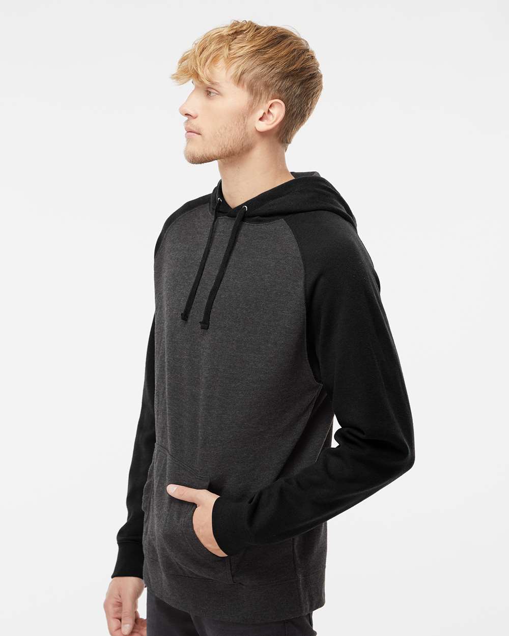 Unisex Raglan Hooded Sweatshirt - OnModelSide - B82976502 - Charcoal Heather/ Black