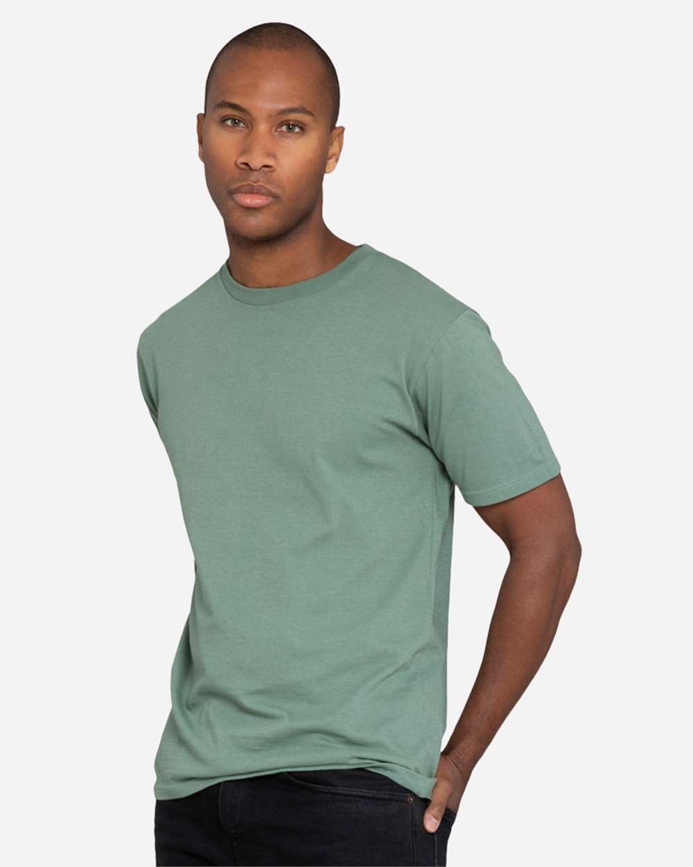 Heavyweight T-Shirt - OnModelSide - B492C9542 - Sage