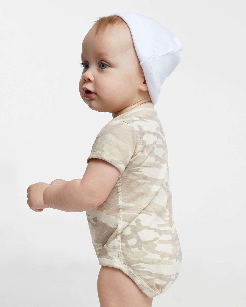 Infant Fine Jersey Bodysuit - OnModelSide - B33438221 - Natural Camo