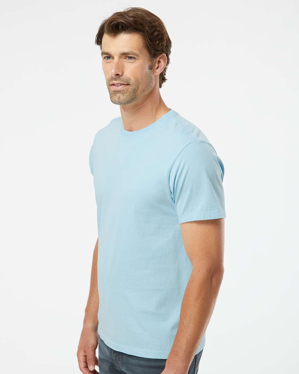 Unisex Organic T-Shirt - OnModelSide - B10072103 - Chambray