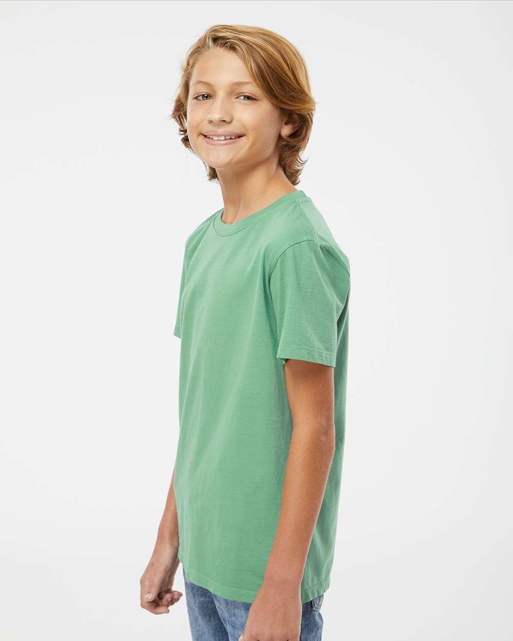 Youth Organic T-Shirt - OnModelSide - B10172132 - Pine