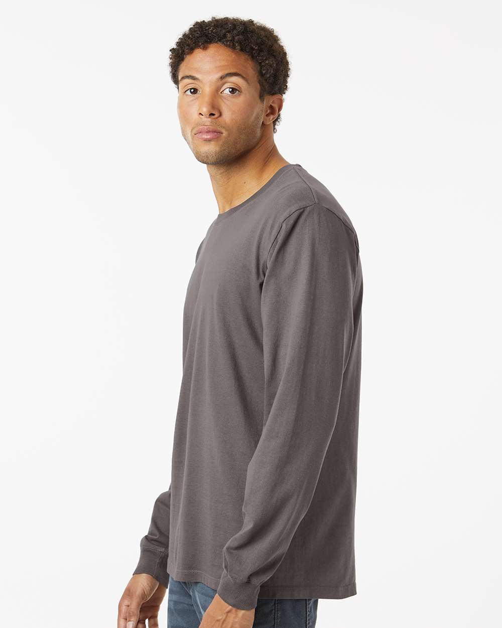 Unisex Classic Long Sleeve T-Shirt - OnModelSide - B10872493 - Graphite