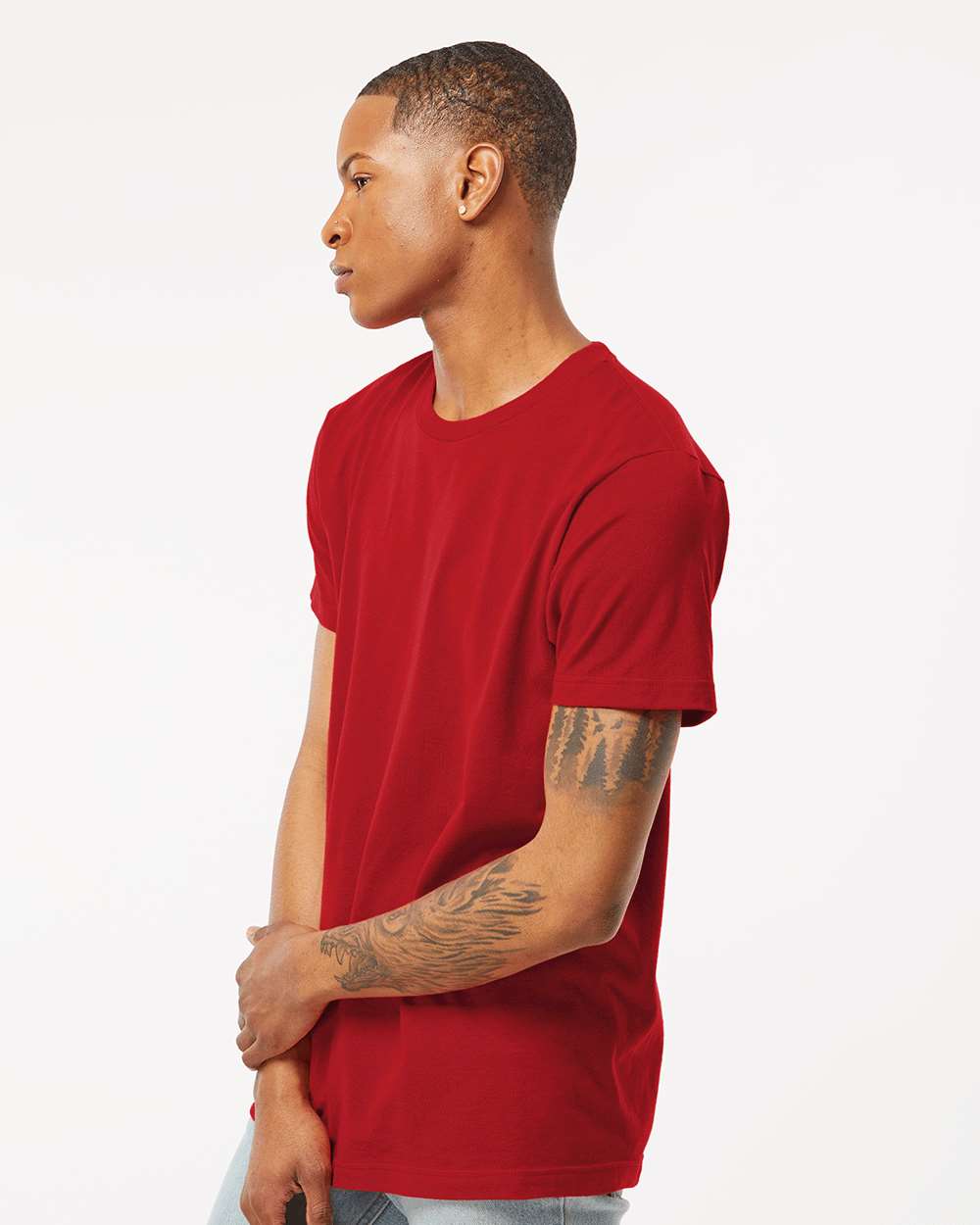 Men's Fine Jersey T-Shirt - OnModelSide - B10259102 - Cardinal