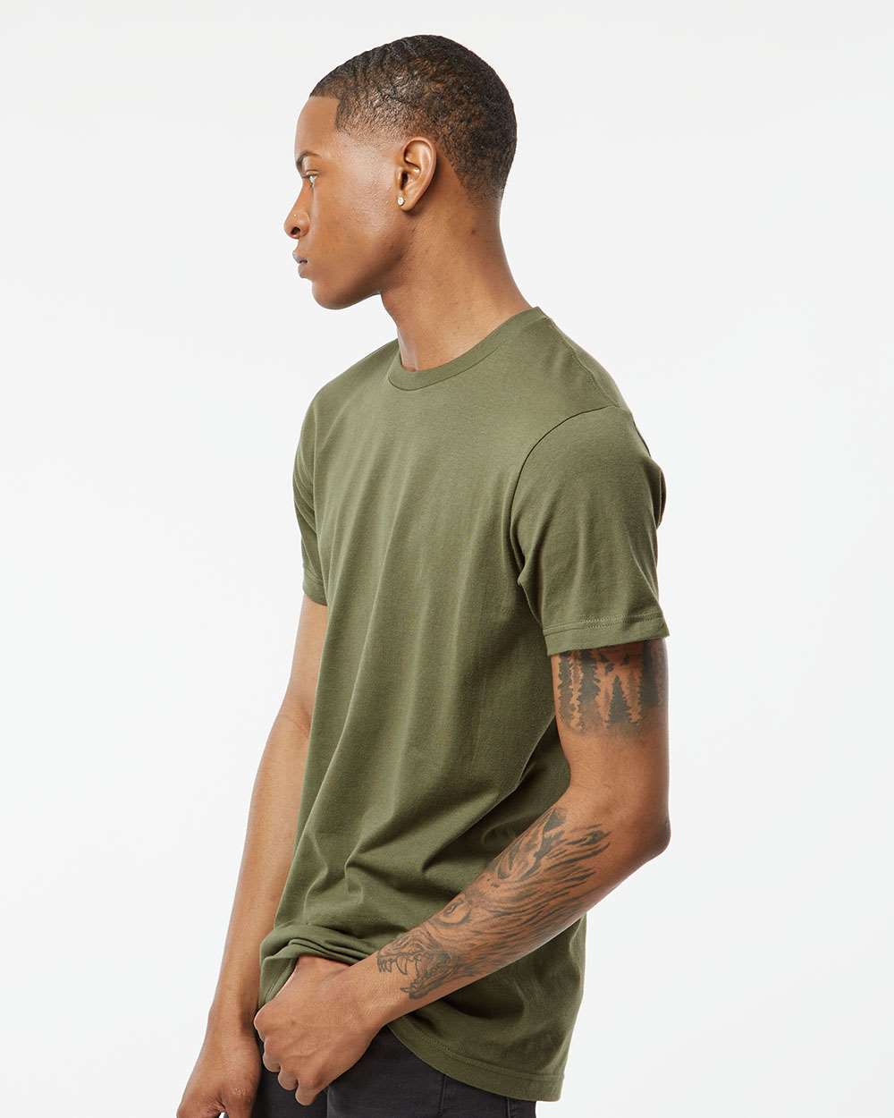 Men's Fine Jersey T-Shirt - OnModelSide - B10259212 - Military Green