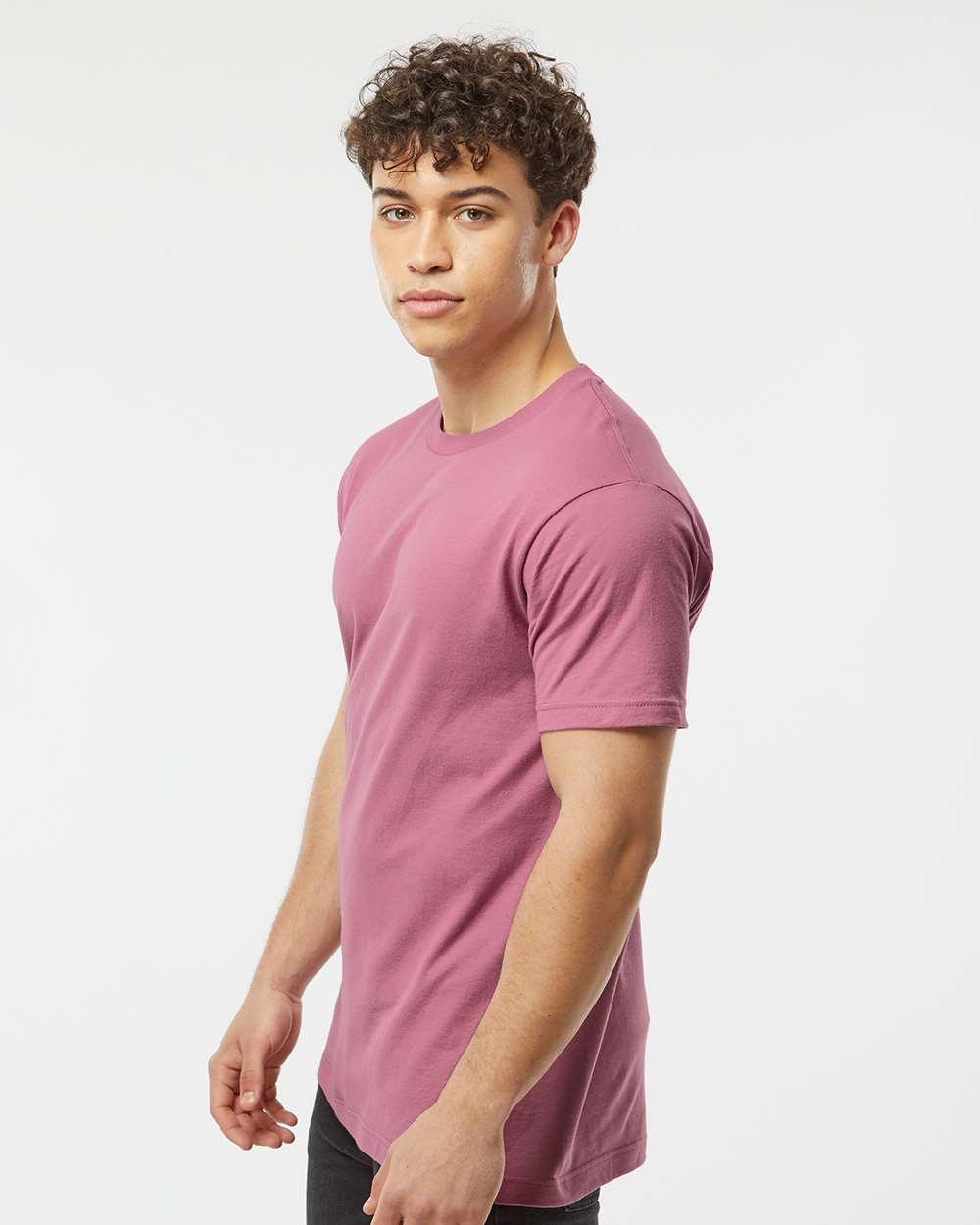 Men's Fine Jersey T-Shirt - OnModelSide - B10259302 - Cassis