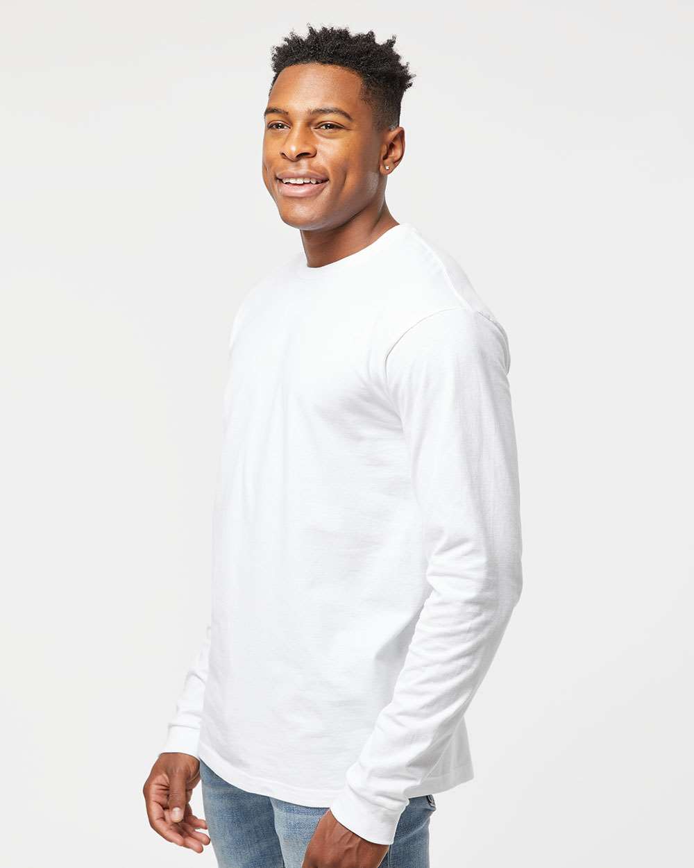 Unisex Heavyweight Jersey Long Sleeve T-Shirt - OnModelSide - B31059003 - White
