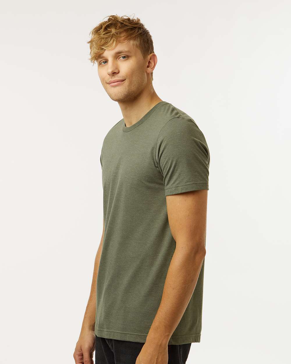 Combed CVC T-Shirt - OnModelSide - B13759212 - Heather Military Green