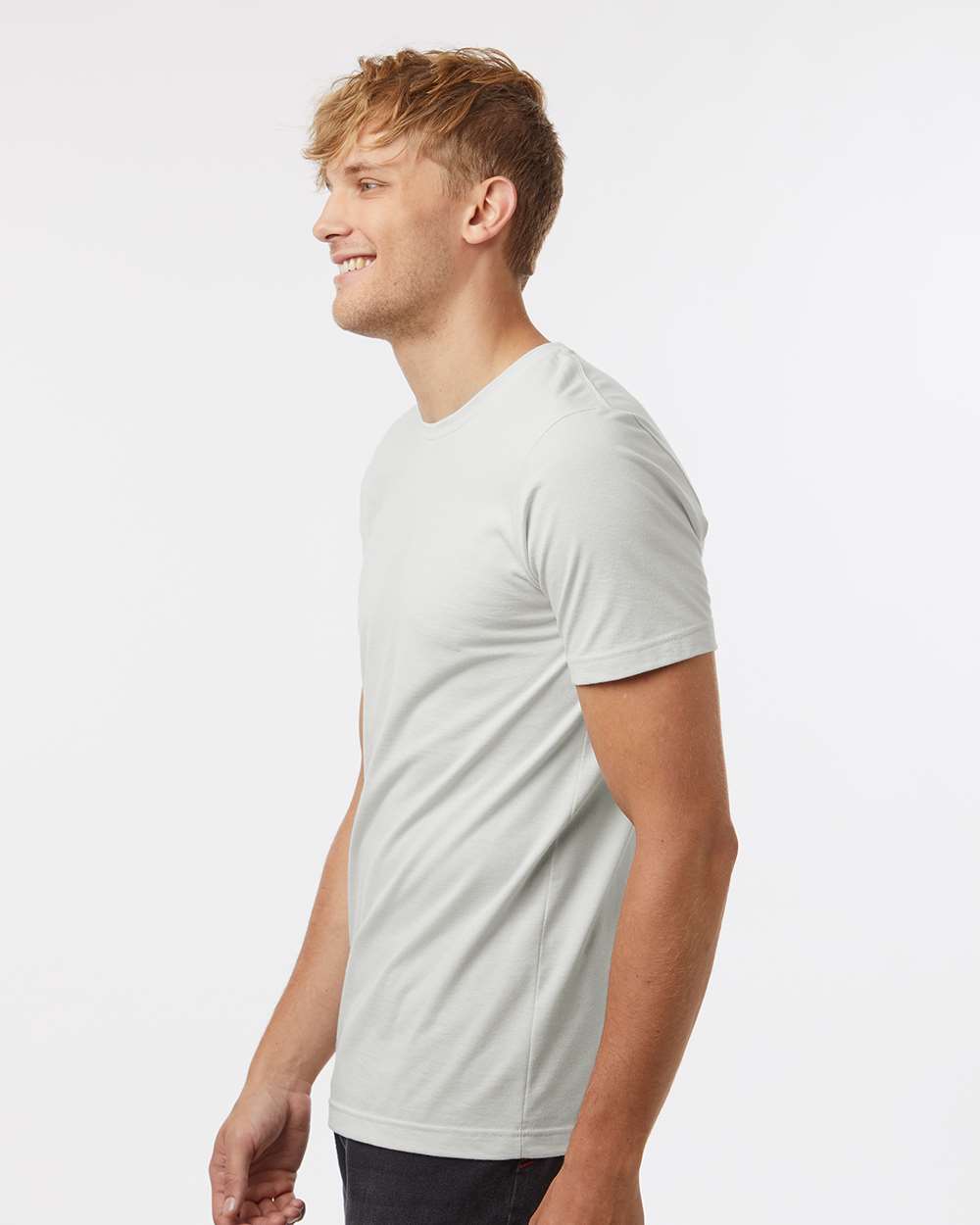 Combed CVC T-Shirt - OnModelSide - B13759352 - Heather Light Silver