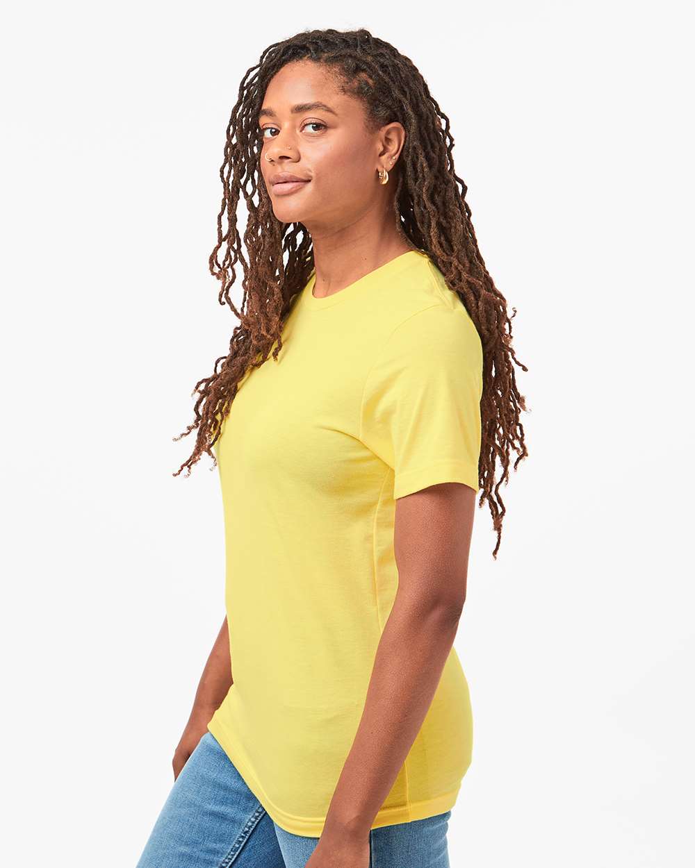 Combed CVC T-Shirt - OnModelSide - B13759402 - Heather Yellow